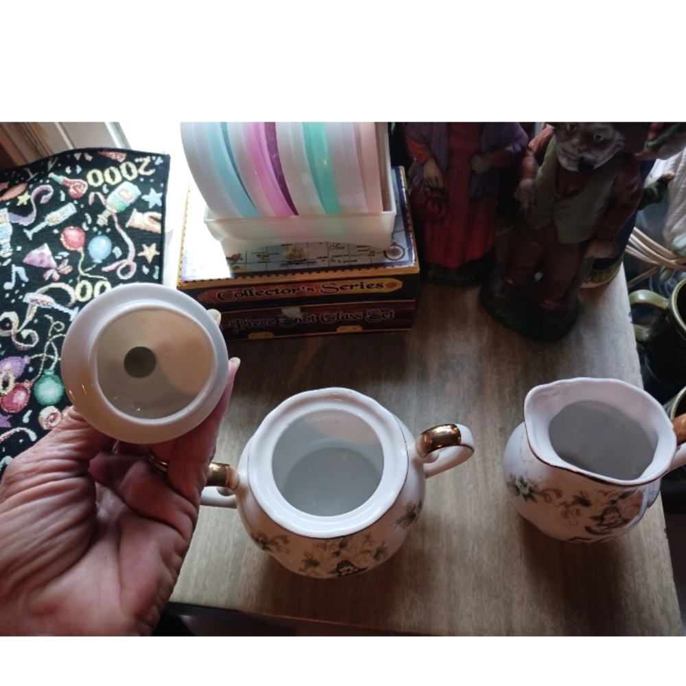 Floral Porcelain Sugar Bowl and Creamer Set LEFTON 50th Anniversary - Picture 3 of 5